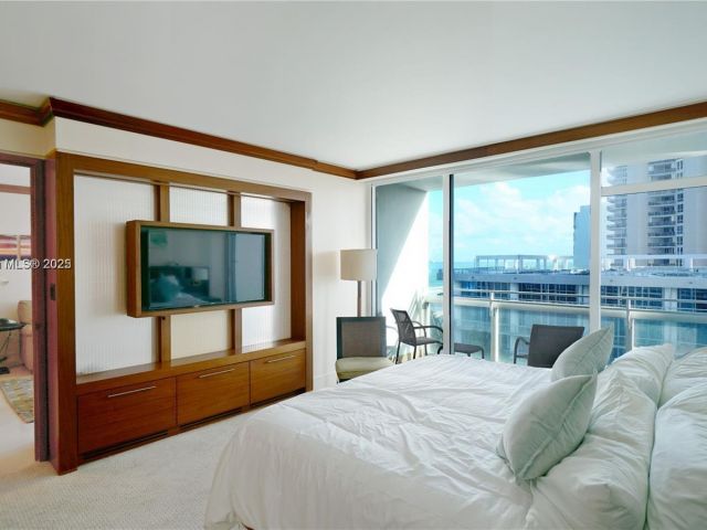 Apartment for rent  Unit #710 - photo 6481795