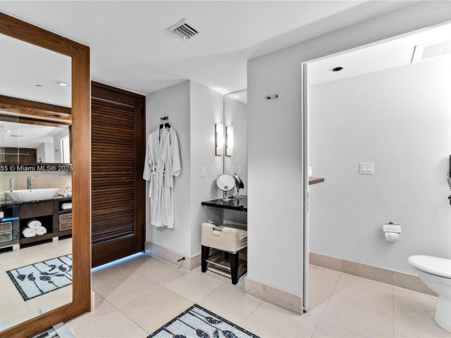 Apartment for rent  Unit #818 - photo 6481762