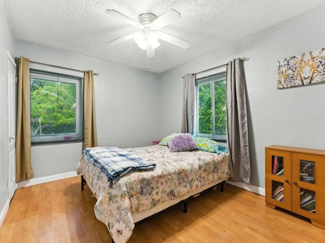 Home for sale at 17570 NE 19th Avenue - photo 6467536