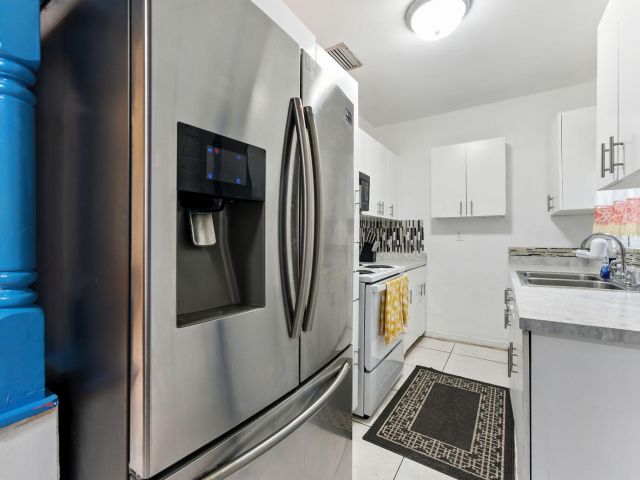 Home for sale at 17570 NE 19th Avenue - photo 6467540