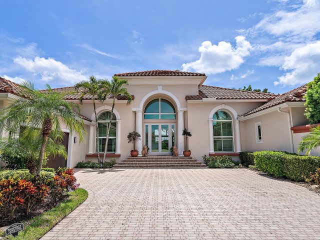 Home for sale at 10952 Egret Pointe Lane - photo 6507067