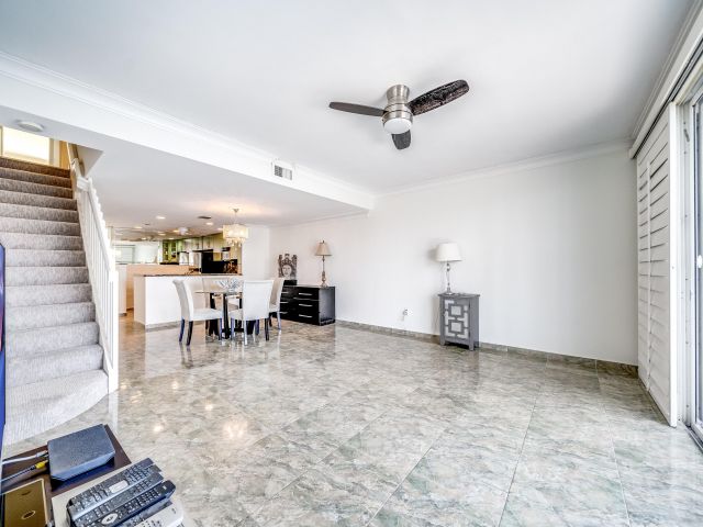 Home for rent at 892 E Jeffery Street - photo 6535380