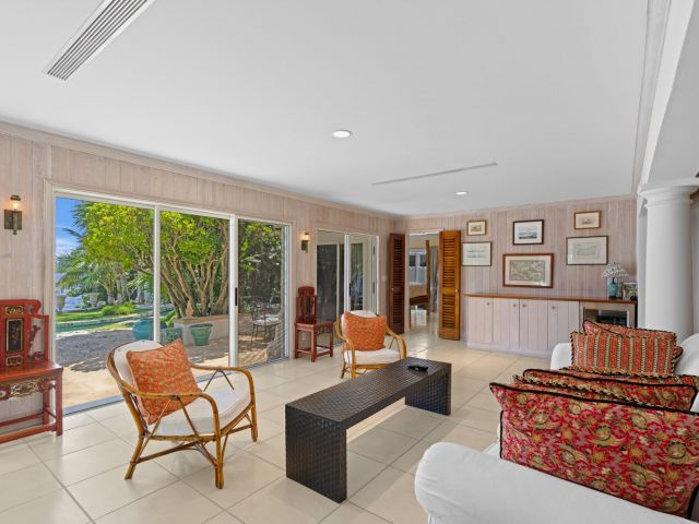 Home for rent at 7500 S Flagler Drive - photo 6506819