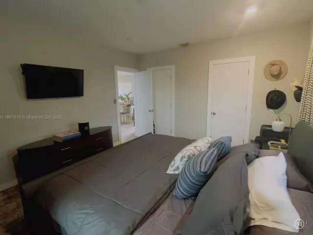 Home for sale at 8101 Harding Ave - photo 6468262