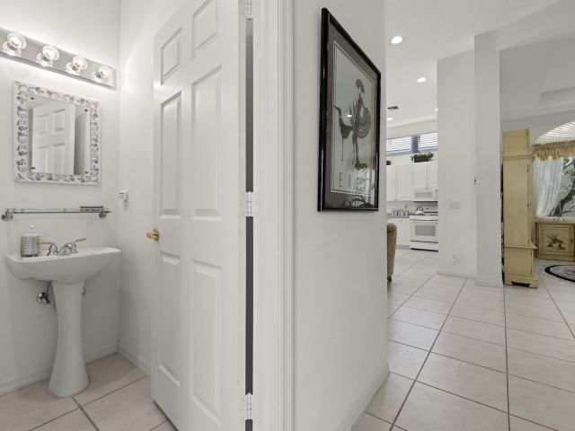 Home for sale at 10910 Grande Boulevard W - photo 6534157