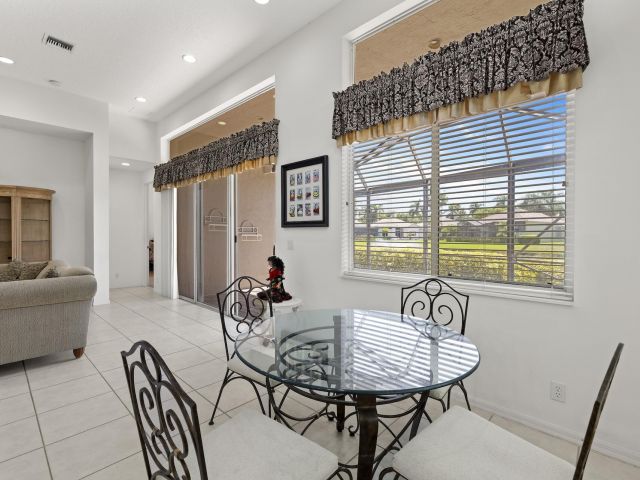 Home for sale at 10910 Grande Boulevard W - photo 6534162