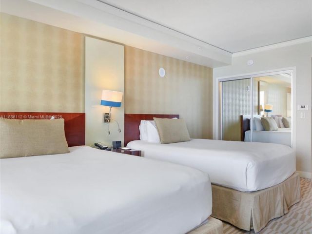 condo for sale in Sunny Isles Beach - 18001 Collins Ave 2910 - MondialRealty