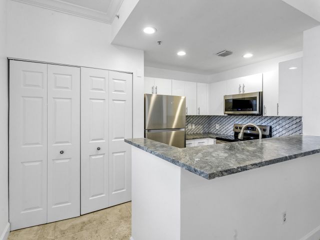 Home for rent at 691 Hibiscus Street - photo 6507002