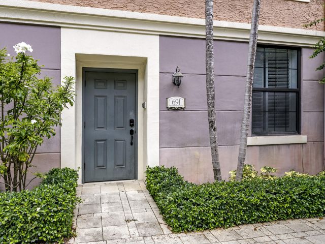 Home for rent at 691 Hibiscus Street - photo 6507012