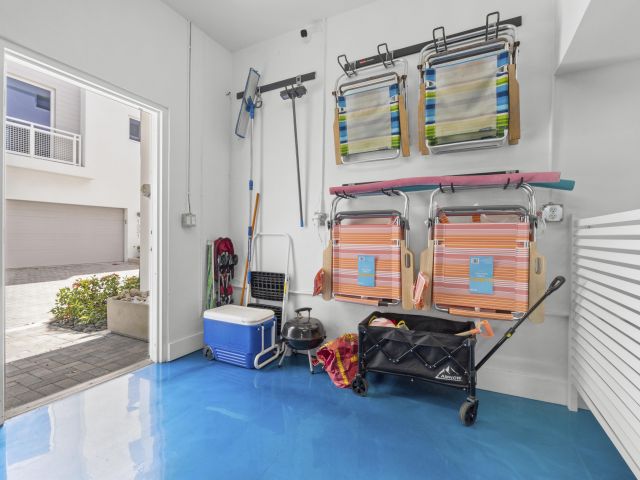 Home for rent at 1367 N Ocean Boulevard - photo 6472167