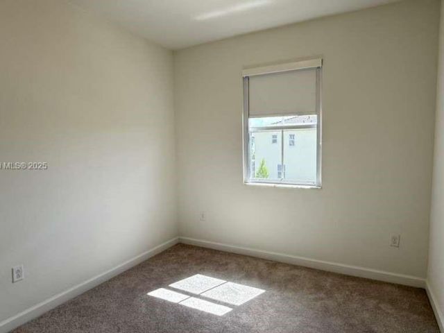 3-bedroom home for rent in Homestead - 2794 SE 26th Ave 2794 - MondialRealty