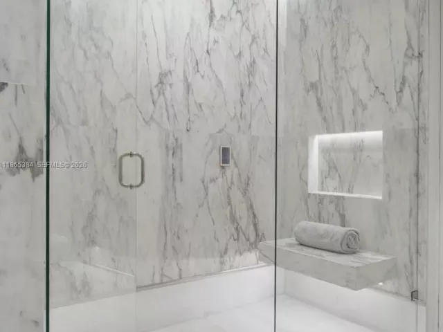 2-bedroom condo for sale in Miami Beach - 1300 Monad Ter 11C - MondialRealty