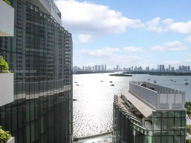 2-bedroom condo for sale in Miami Beach - 1300 Monad Ter 11C - MondialRealty