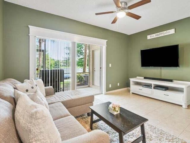 Home for rent at 5032 Palmbrooke Circle - photo 6618453