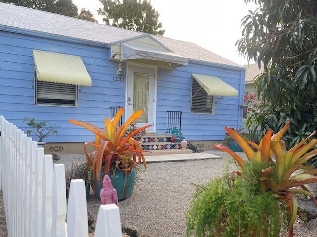 Home for sale at 629 SE 4th Avenue - photo 6532818