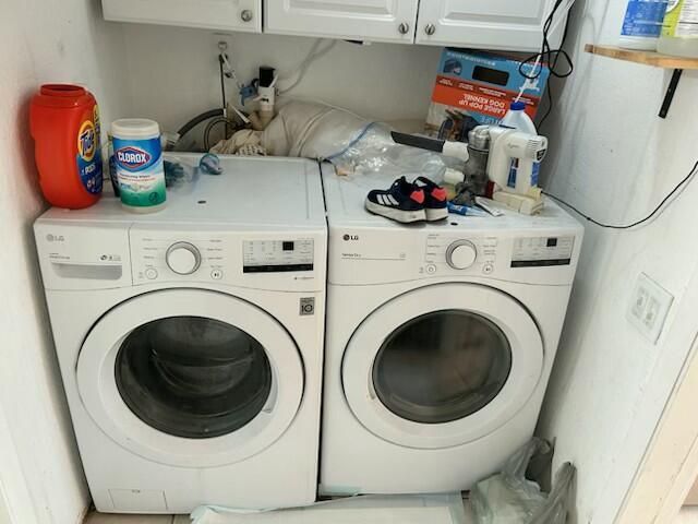 Home for sale at 629 SE 4th Avenue - photo 6767701