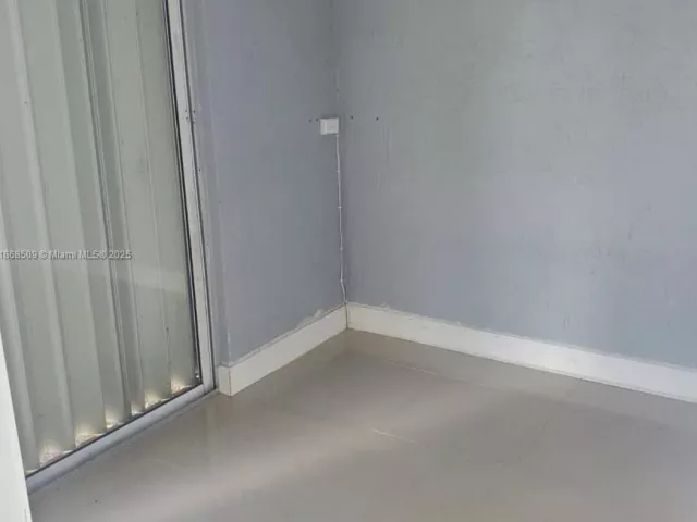 3-bedroom home for rent in Boca Raton - 19944 Villa Medici Pl - MondialRealty