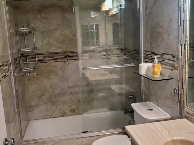 3-bedroom home for rent in Boca Raton - 19944 Villa Medici Pl - MondialRealty