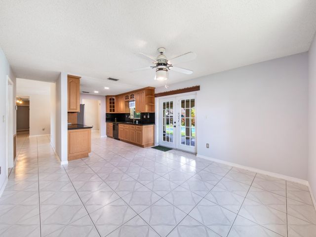 Home for sale at 5340 SW 115th Avenue - photo 6493431