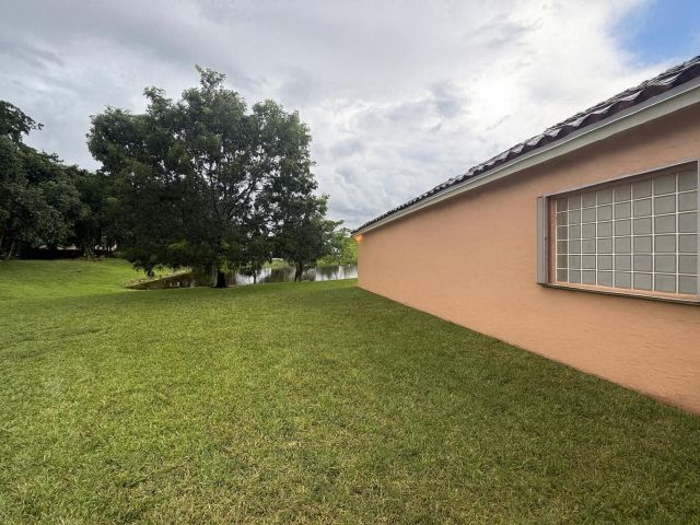 Home for sale at 182 SW 164th Avenue - photo 6491077