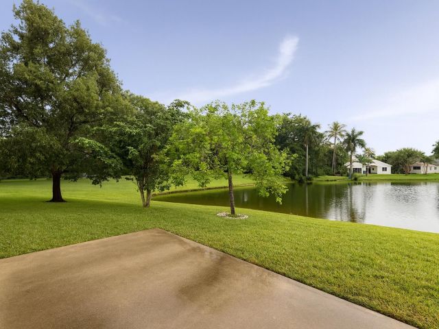 Home for sale at 182 SW 164th Avenue - photo 6491078