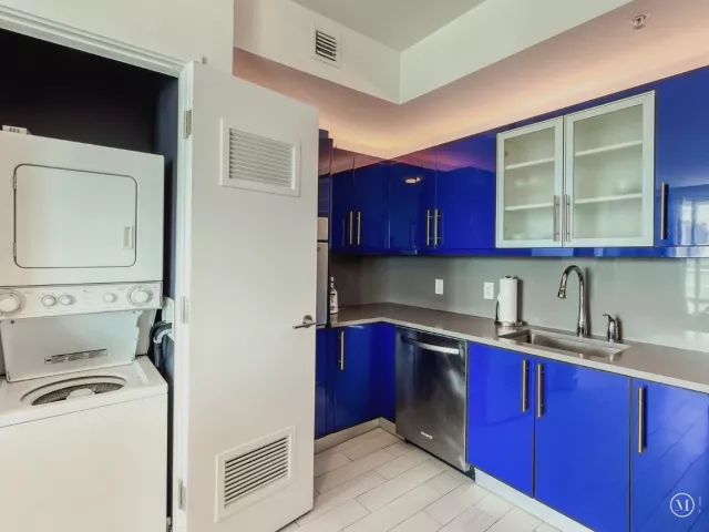 2-bedroom condo for rent in Fort Lauderdale - 3101 Bayshore Drive 1409 - MondialRealty