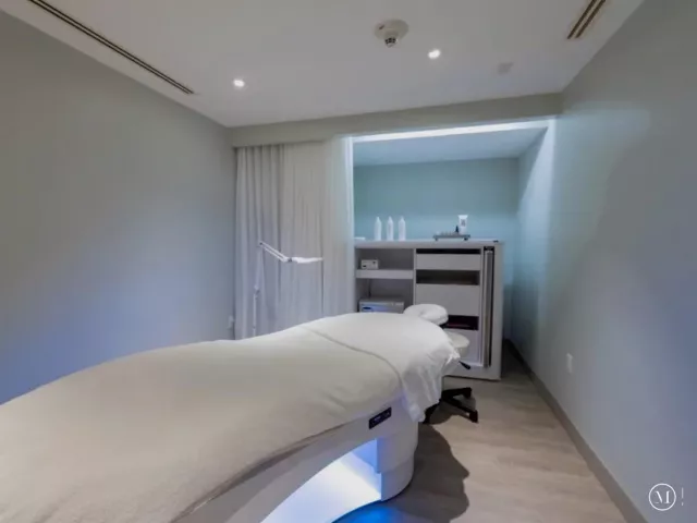 2-bedroom condo for rent in Fort Lauderdale - 3101 Bayshore Drive 1409 - MondialRealty