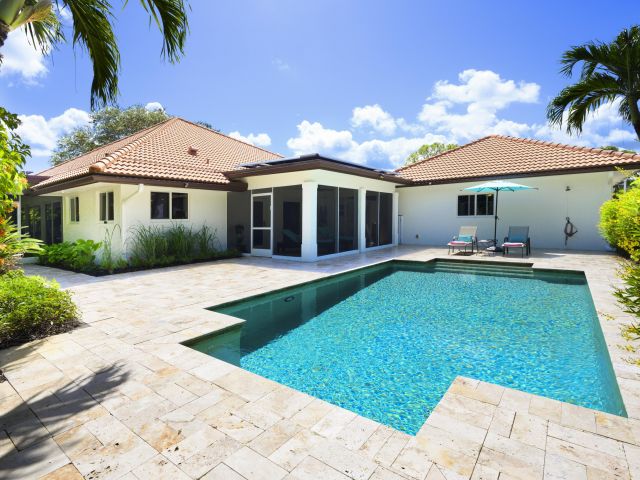 Home for sale at 4535 Oak Tree Court - photo 6532806