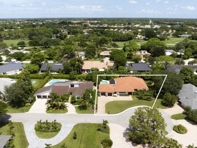 Home for sale at 4535 Oak Tree Court - photo 6532809