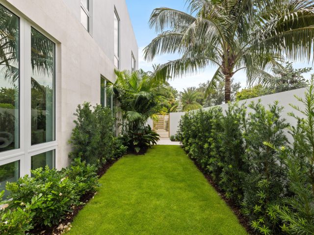 Home for sale at 800 Bond Way - photo 6505230