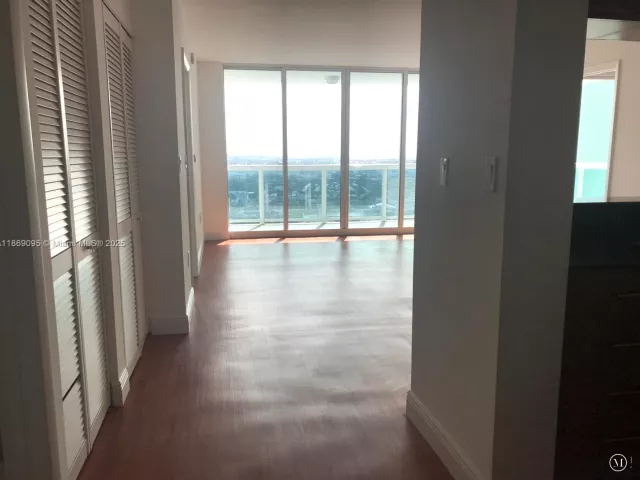 Apartment for sale  Unit #3910 - photo 6488267