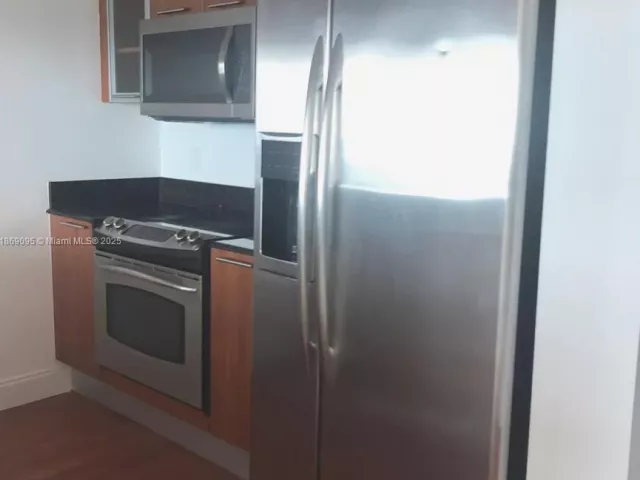 Apartment for sale  Unit #3910 - photo 6488272