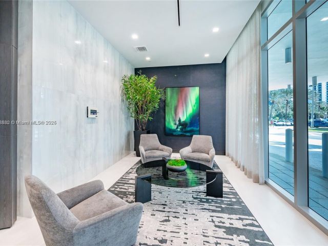 Apartment for rent  Unit #402 - photo 6477194