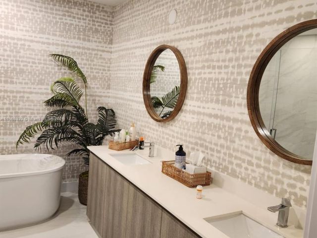 Apartment for rent  Unit #402 - photo 6477201