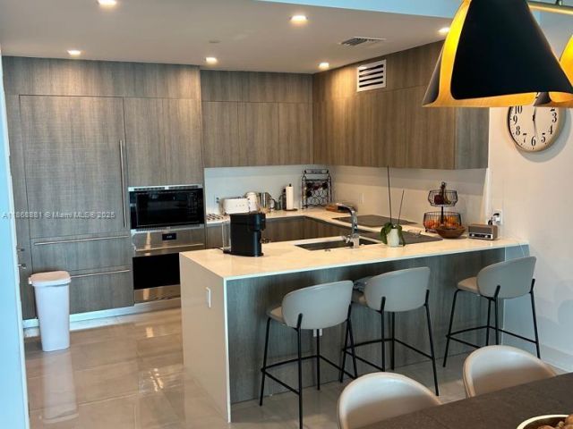 Apartment for rent  Unit #804 - photo 6477187