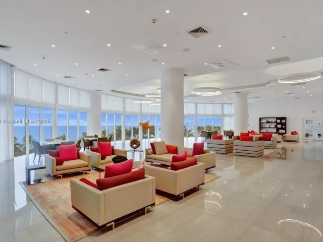 3-bedroom condo for rent in Sunny Isles Beach - 19111 Collins Ave 704 - MondialRealty