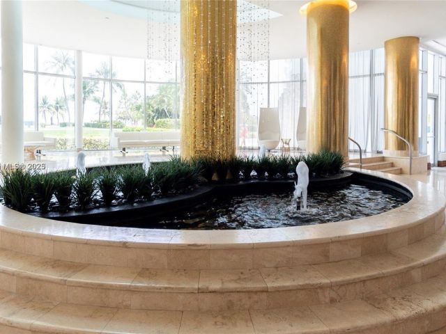 Apartment for rent  Unit #811 - photo 6479823