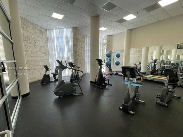 Apartment for rent  Unit #811 - photo 6479827