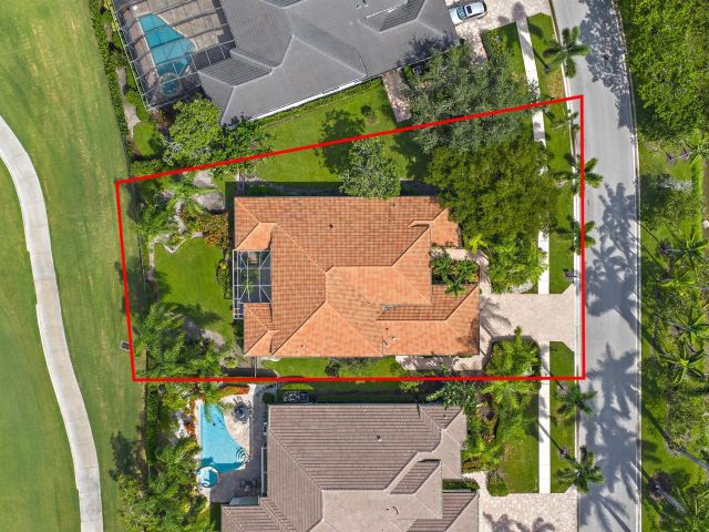 Home for sale at 9004 Lakes Boulevard - photo 6506950