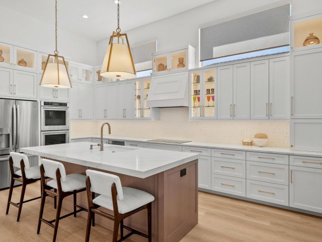 Home for sale at 9004 Lakes Boulevard - photo 6542844