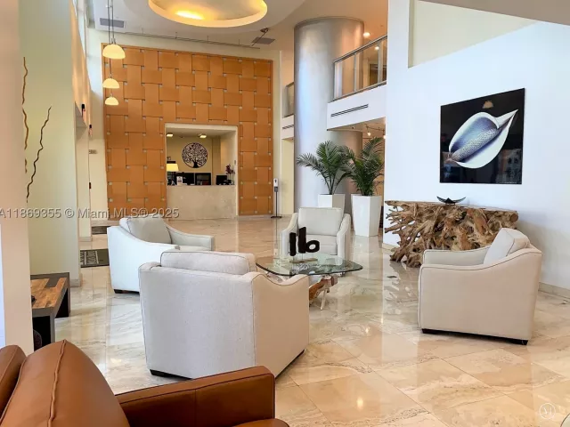 2-bedroom condo for rent in Hallandale Beach - 2080 S OCEAN DRIVE PH3 - MondialRealty