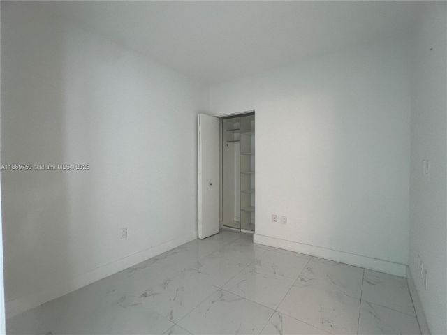 Apartment for sale  Unit #3803 - photo 6999164
