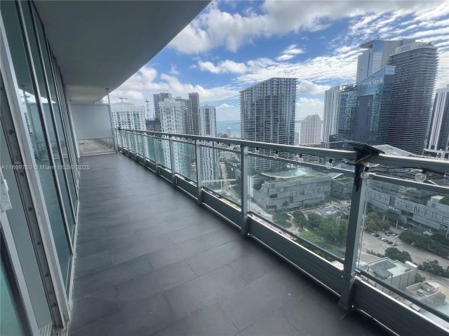 Apartment for sale  Unit #3803 - photo 6999174