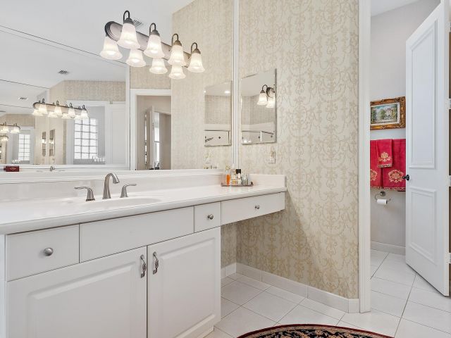 Home for sale at 8464 Legend Club Drive - photo 6506729