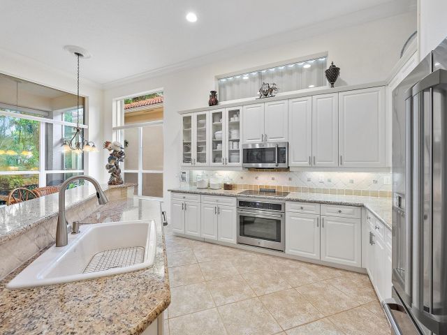 Home for sale at 8464 Legend Club Drive - photo 6506735