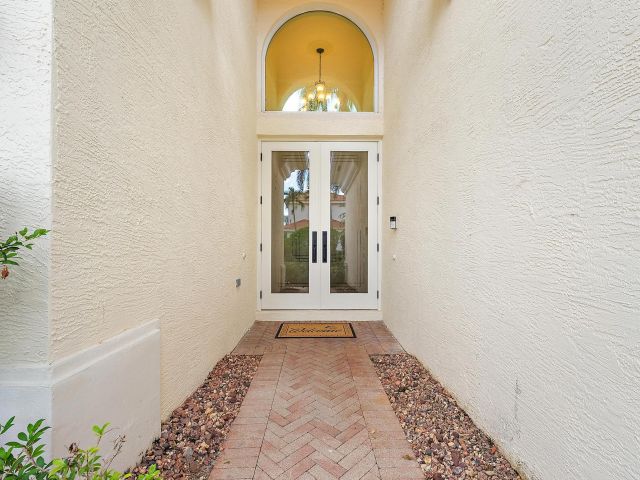 Home for sale at 8464 Legend Club Drive - photo 6506743