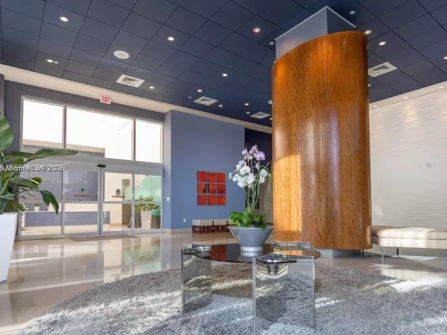 1-bedroom condo for rent in Miami Beach - 6365 Collins Ave(AVAIL 04/05/2026) 3010 - MondialRealty