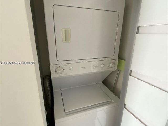 Apartment for rent  Unit #3010 - photo 7292760