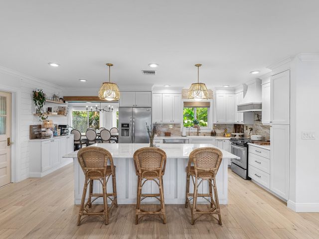 Home for sale at 499 NE 28th Road - photo 6503382