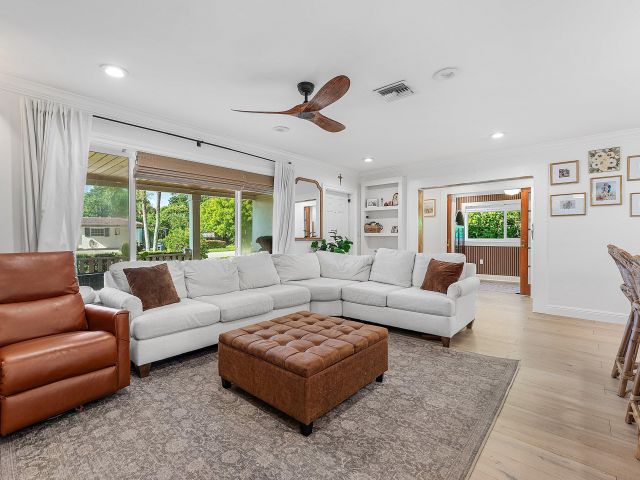 Home for sale at 499 NE 28th Road - photo 6503386